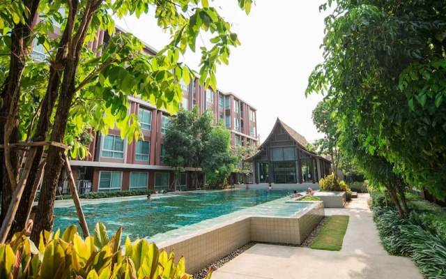DVieng Luxury Condo