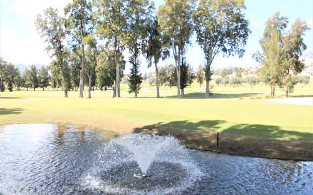 Apartamento con vistas Golf y Piscina