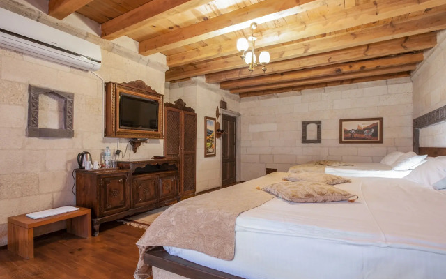 Ottoman Cave Suites