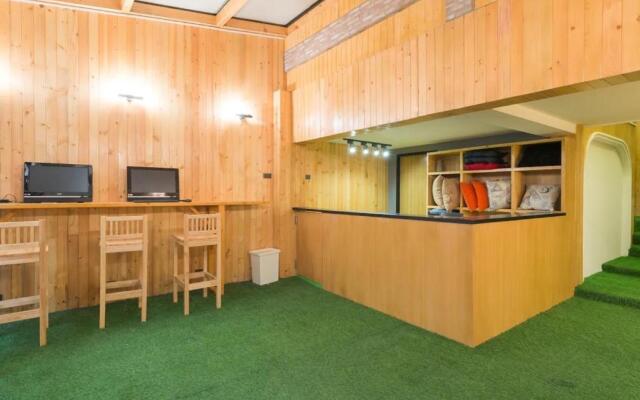 Double Five - Hostel