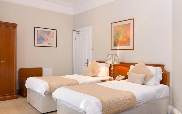 Staunton Hotel
