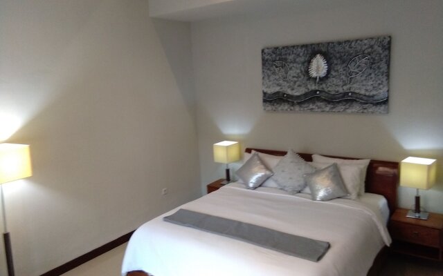 Gathering With 5 Bedroom Center House Villa