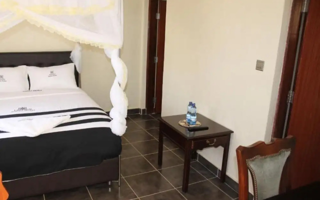 Chambai Safari Hotel