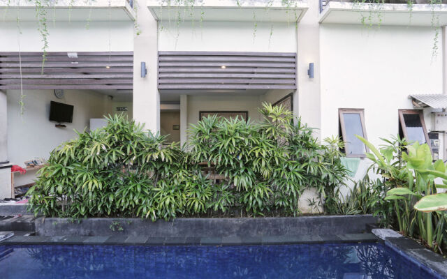 RedDoorz @ Bene Sari Kuta