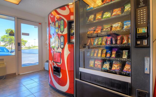Motel 6 Las Vegas, NV - Boulder Highway