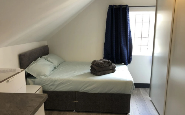 Frodsham Street Apartment