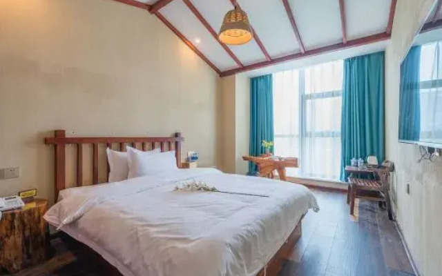 Meida Hotel (Zhengzhou East High-speed Railway Station)