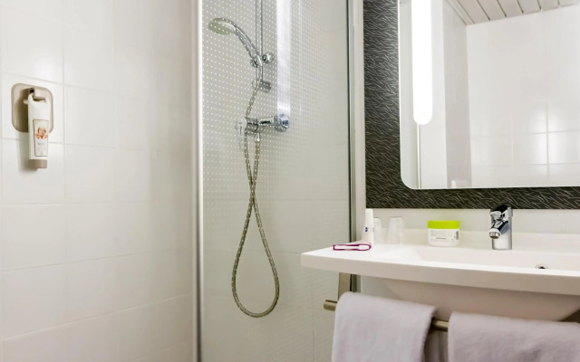 ibis Mulhouse Ile Napoléon