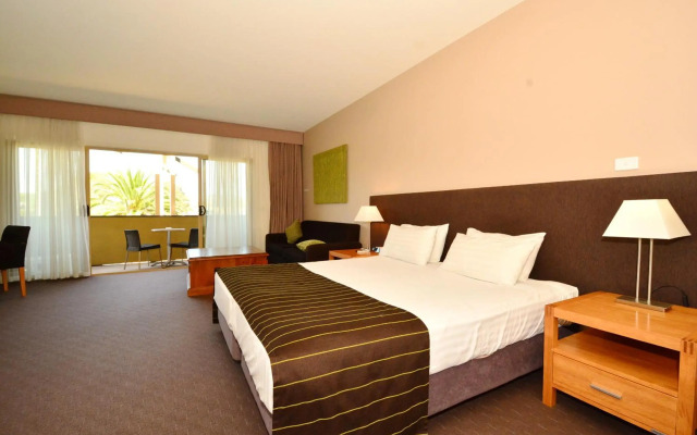 Mornington Hotel