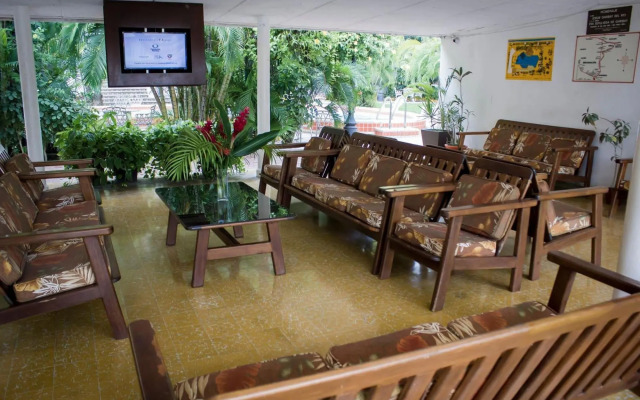 Hotel Playa Azul
