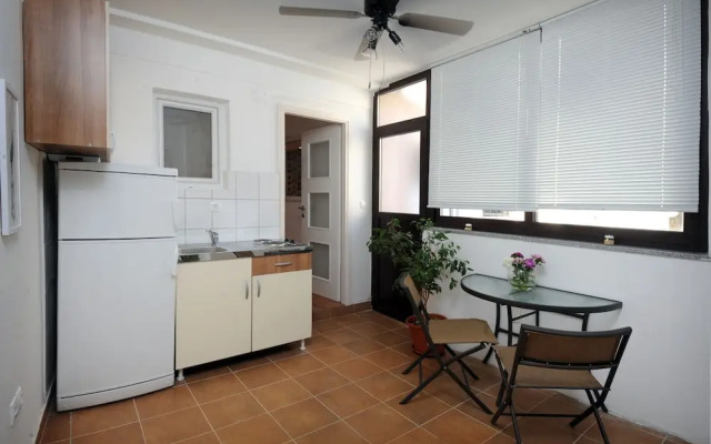 Rooms & apartment Lasta