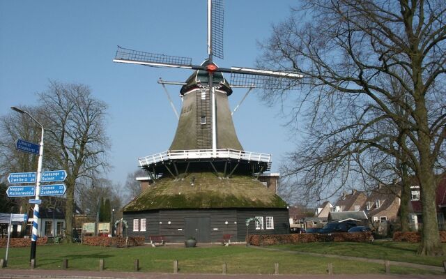 Authentic House With a Dishwasher, Near Meppel