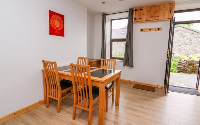 1 Poplar Terrace