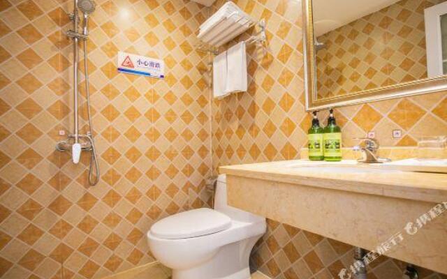 Yinglun Tianyuan Hotel