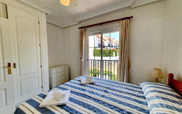 Lomas de Cabopino House