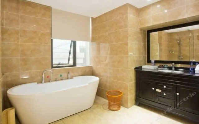 Chongqing Longding Boutique Hotel