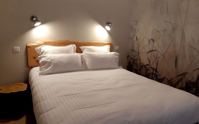 Logis Auberge de Pont Calleck