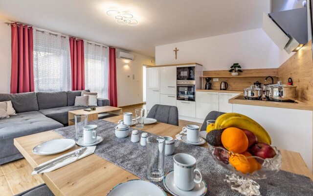 Beautiful Home in Medulin With Wifi and 1 Bedrooms