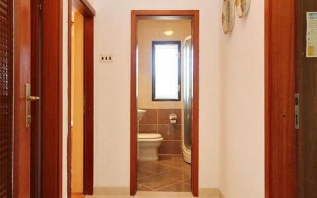 Ljube - quiet location & close to the beach - A2(4+1)