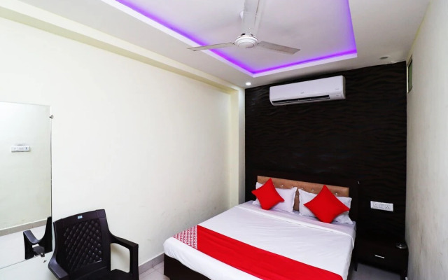 OYO 41087 Hotel Sumangal