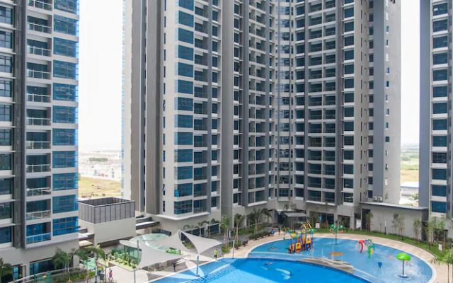 Atlantis Residence Pool View Apartment by Iconstay Melaka