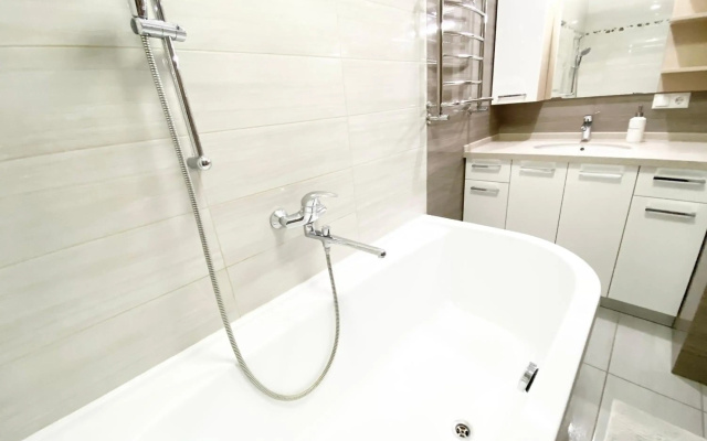2-bedroom apartment Most City Area, Ekaterynoslav square