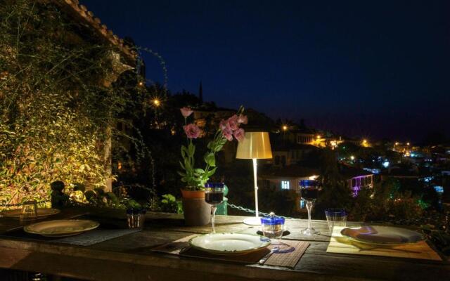 Terrace Houses Sirince - Fig, Olive and Grapevine