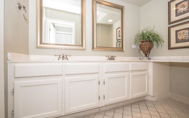 Greens 125 - Three Bedroom Condo