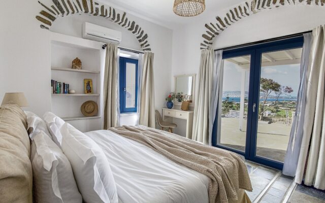 Anthemion Paros Villas & Suites
