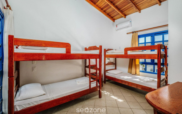 Apto em lindo condomínio pé na areia RPB038