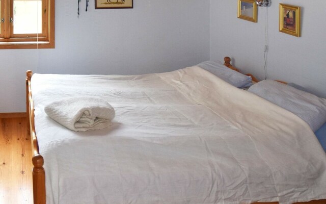 8 Person Holiday Home in Lonevåg