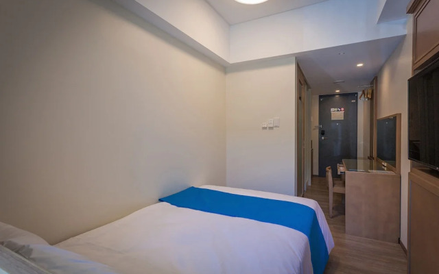 Kariyushi LCH Resort