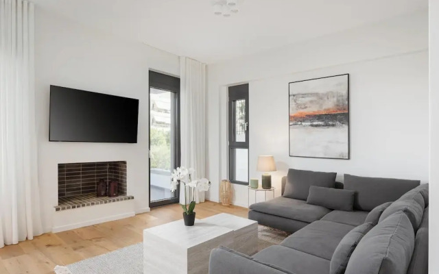 Glyfada Experience Residence