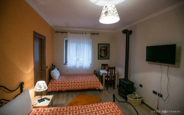 Guesthouse Villa Falo
