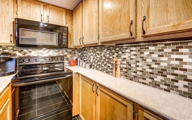 1088 Wild Irishman 2 Bedroom Condo by RedAwning