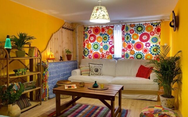 Shantee House