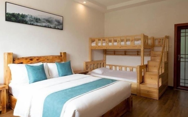 Floral Hotel Ban Po Hui Wang Zhangjiajie