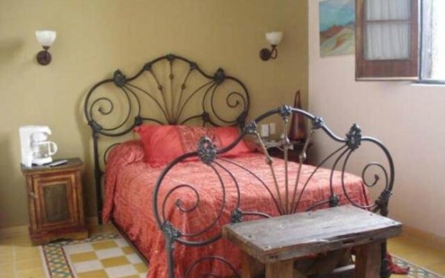 Hotel Machado