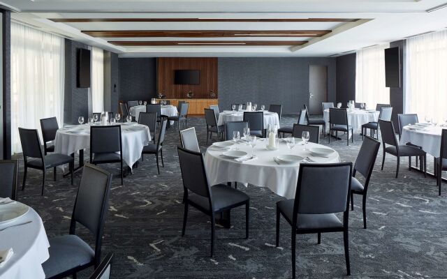 Homewood Suites by Hilton Montreal Downtown, QC