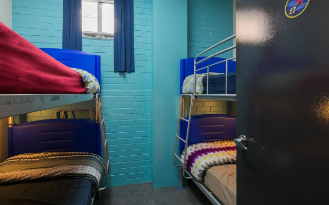 Blue Galah Backpackers Hostel
