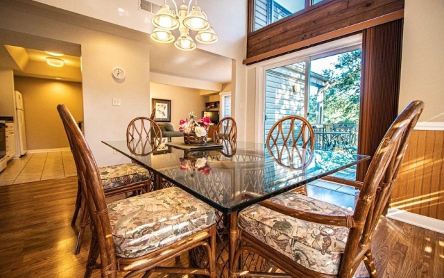 2BR Luxury Condos in New Bern