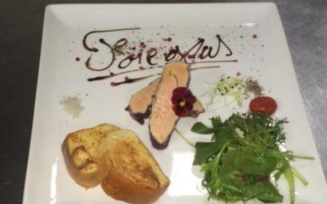 Hotel Sous Les Pins