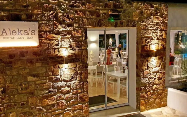 Yiannaki Hotel