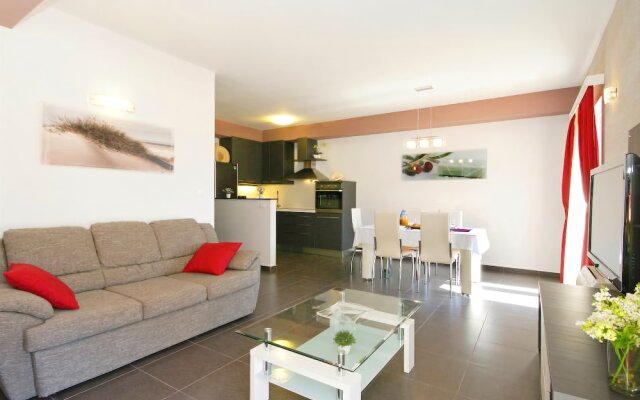 Apartments Elizabet