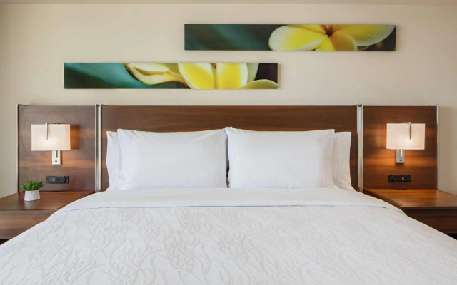 Hilton Garden Inn Waikiki Beach
