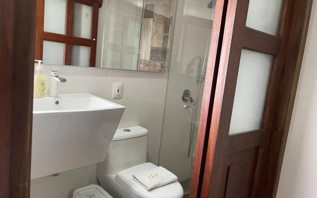 Hotel Miracle by MJV