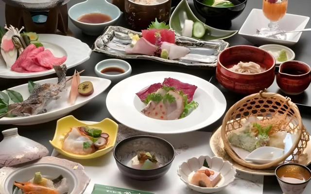 Kansuien Kakuraku