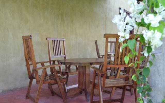 Pangani Cliffs Lodge