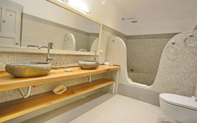 Oia Mare Villas
