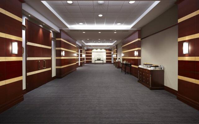 Montreal Marriott Chateau Champlain